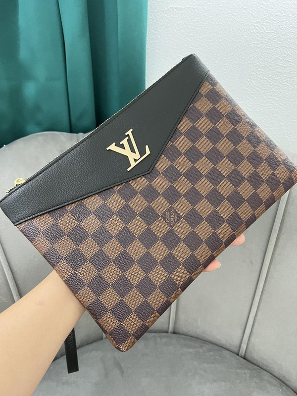 LV Wallets 3